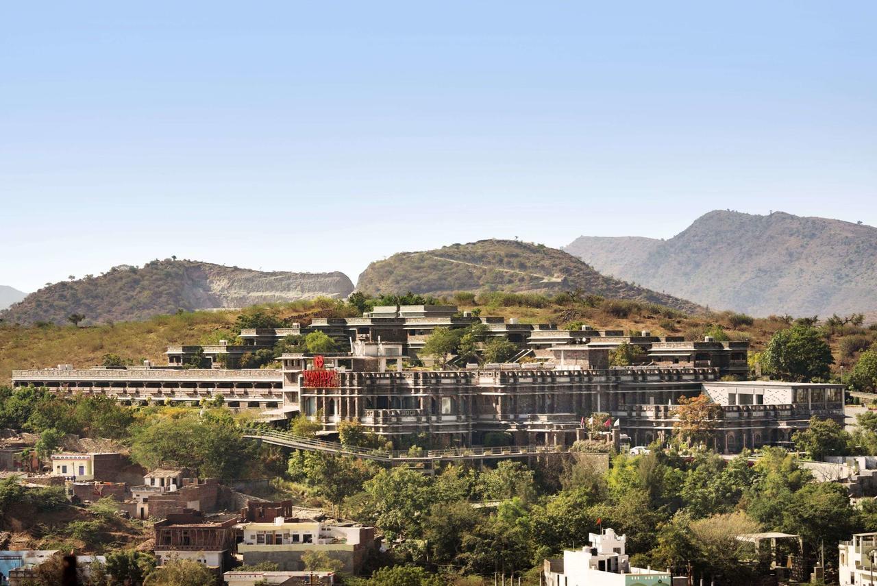 Ramada Udaipur Resort & Spa Luaran gambar
